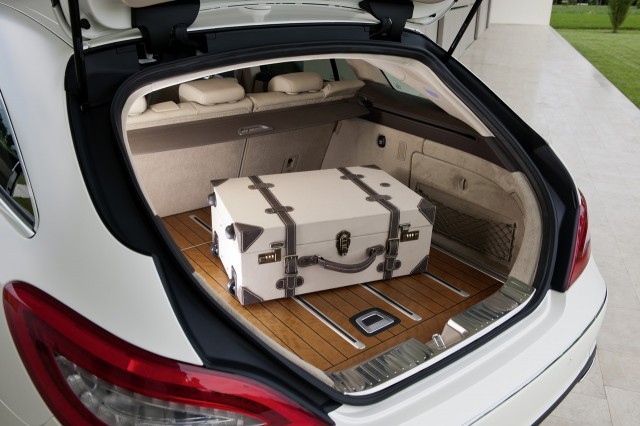 Luggage space in the Mercedes Benz CLS Shooting Brake is as luxuriously finished as any other area in the magnifcent CLS interior.