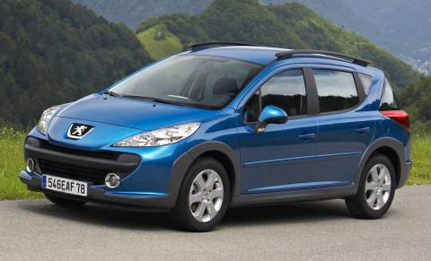 Is the Peugeot 207 Touring a big small car or small big car? It doesn't matter, because it's a great drive.